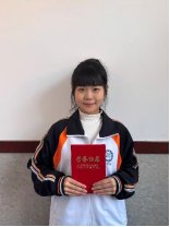 汗水浸透了工装